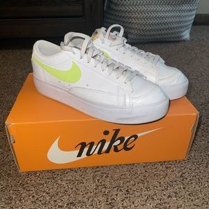 women’s nike blazer platform